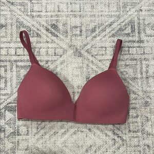 Victoria's Secret Pink Wireless Bra Seamless Comfort